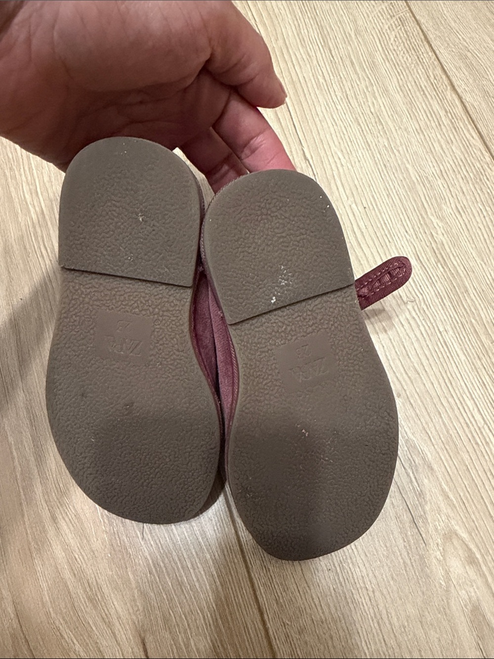 Zara Suede Kids Mary Jane Shoes - Picture 4 of 9